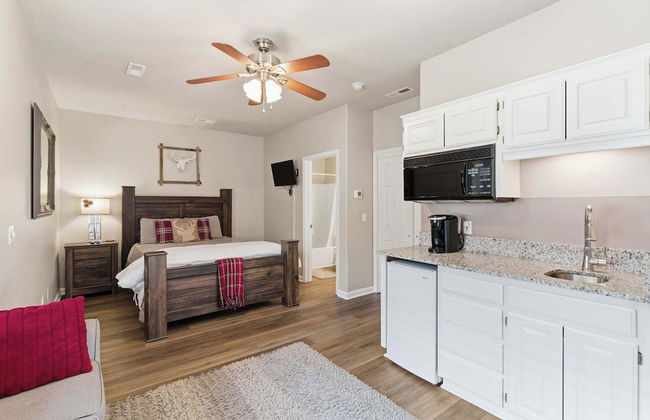 Oak Lane Escape - Branson - Resort Condo on Golf Course w/ Endless Amenities - Foto 2