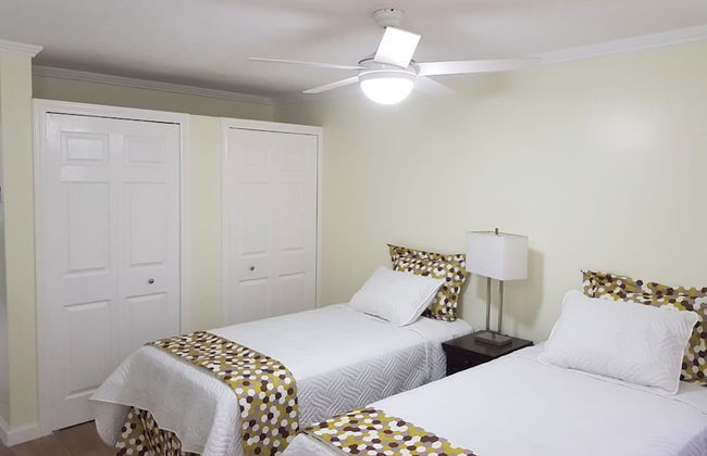 New Kingston Apt at Kensington Court - Foto 14