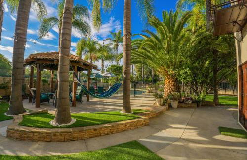 Oceanside Tropical Resort with HEATED POOL & SPA! - Foto 8