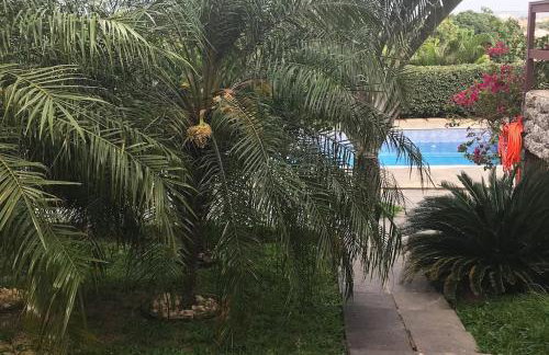 CASA SURYA, Piscina Fantástica, Churrasqueira, Completa, 18 HÓSPEDES na REGIÃO DOS LAGOS - Casa de Campo - Foto 19