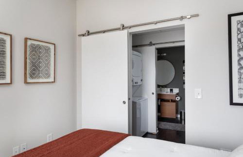 Curated, New Build Condo on TART Trail, With Bikes - Foto 6