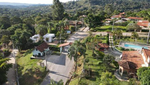 Casa em condominio a 40km de Belo Horizonte - Foto 1