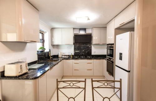 Carey House Long Stays Free Parking and WI-FI - Foto 18