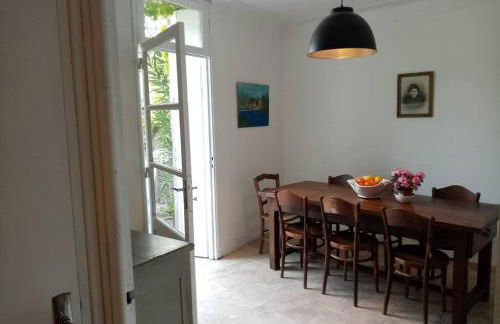 Character filled house overlooking the River Cesse - Foto 20