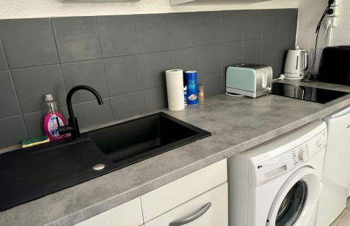 Studio3 proche Quai Rouget - Photo 4