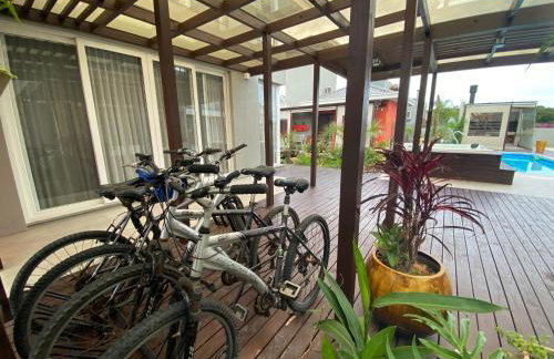 Casa com Piscina e SPA em Condominio a Beira da Lagoa de Ibiraquera - Photo 11