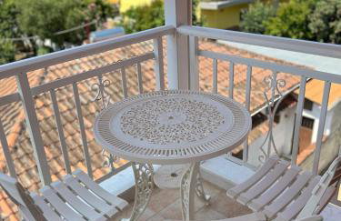 Orea Boutique Studios - Photo 20