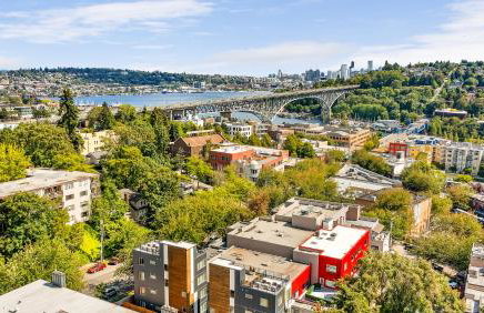 Dancing Wings Retreat Walker Paradise in Fremont - Photo 49