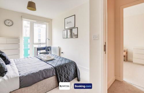 Last-Minute Secure l Sleeps Up to 8 l 2 Bedroom Apt By Capital Retreats Short Lets & Serviced Accommodation London With Balcony, Free WiFi - Foto 19