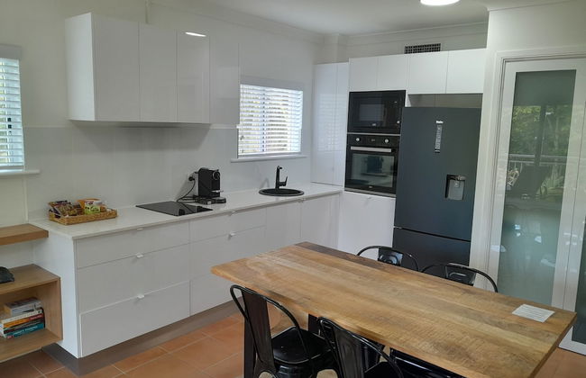 The York Beachfront Holiday Apartments - Photo 8