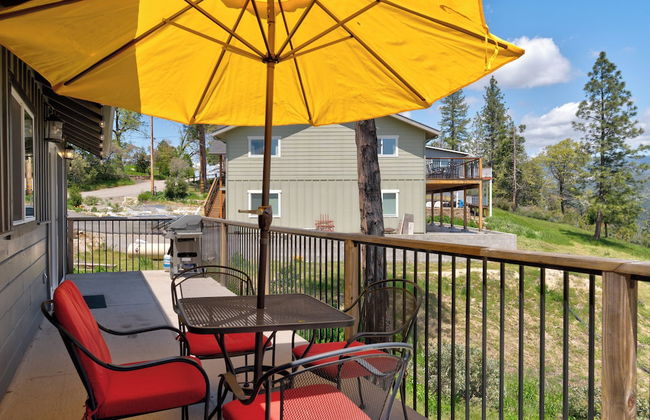 Modern 2bd Cabin With Stunning Views of Bass Lake - Foto 27