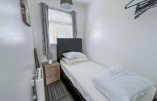 Homely Chalet To Hire In Scratby Nearby The Beach In Norfolk Ref 76166B - Photo 6