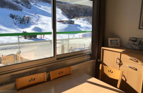 Le Skidoux 2*, au pied des pistes, vue montagne - Foto 5