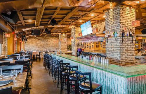 Relaxing Beach Escape - Oceanfront Pool and Tiki - Foto 39