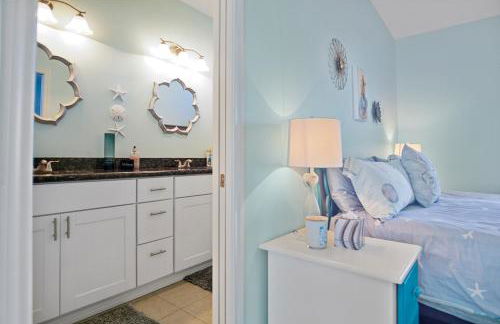 Splash Spacious 3BD 3bath Beachfront! Steps to Beach! - Photo 23