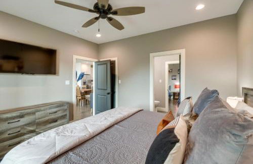 Chic Arkansas Retreat with Patio, Grill and Fire Pit! - Foto 14