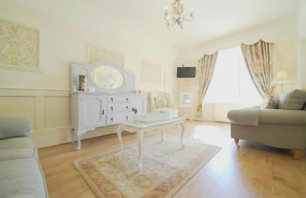 The Old Tramhouse Self Catering Traditional Charming Apartments Located In The Heart Of Historic Stirling For Short-Long Stays In Stirling For Tourism & Events & Contractor Base Stays For Central Belt Area & Open To Book All Year Round - Photo 31