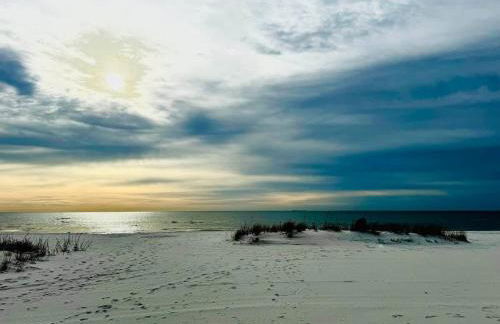 NEW Getaway by Gulfport Beach - Foto 2