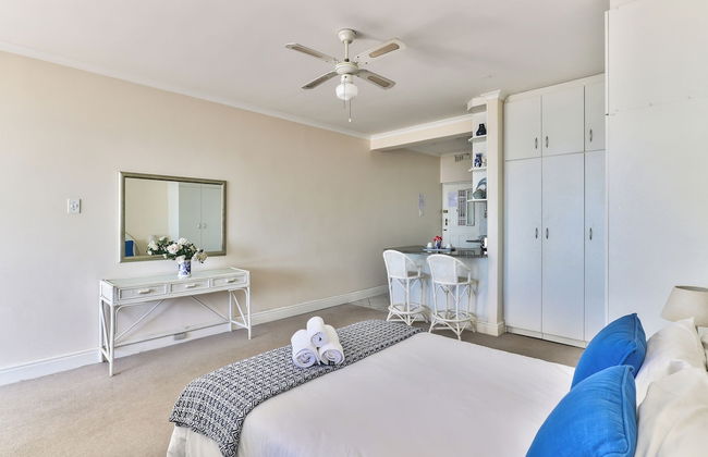 Sandringham III - Photo 14