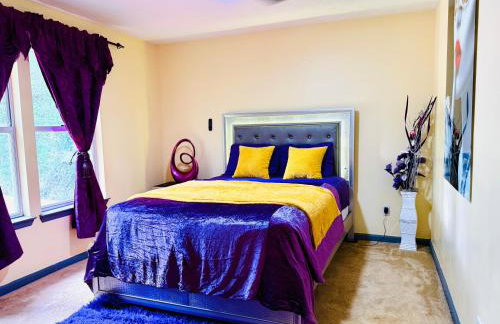 Large 3BR Home for Families and Work Stays With Fast WIFI - Foto 14
