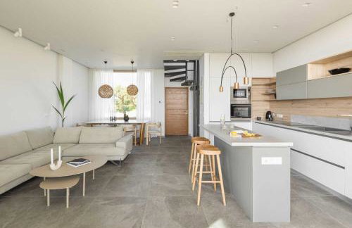 Luria Homes - Photo 34