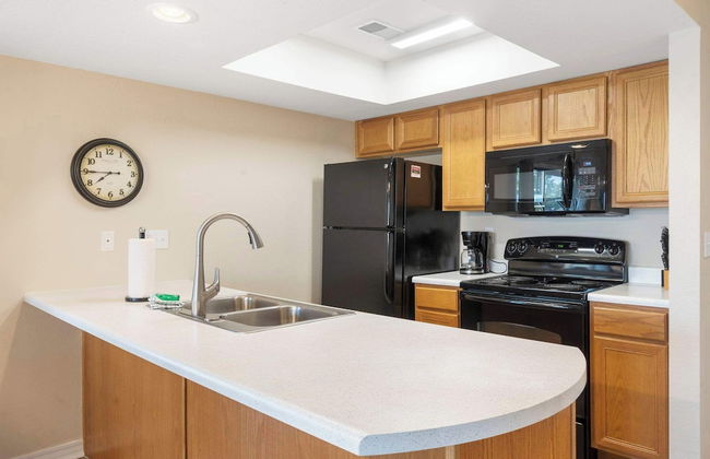 Enjoy Lakeside Fun Lakeview At Table Rock! - Photo 10