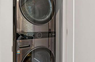 Nashville Townhouse with Rooftop & Modern Comfort - Foto 51