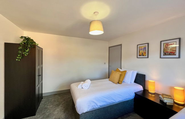 Curzon House 1 - Photo 4