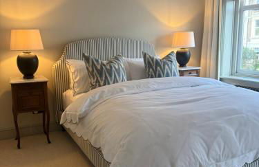 Montagu Apartment - St Leonards-on-Sea - Luxurious 2 bed Coastal Stay - Foto 1