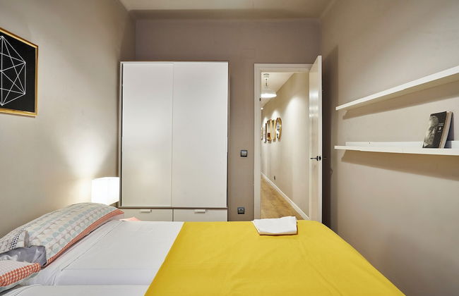 BeBarceloner Sants Apartments - Photo 14