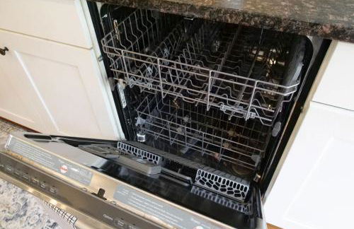 The Knocking Bird- Mins to CLE Clinic - Foto 46