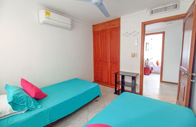 Apartamentos Rodadero - Vistas al Mar - Photo 8