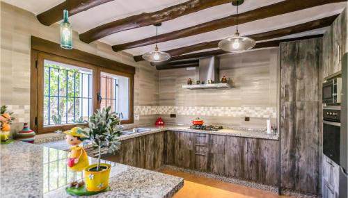 Gorgeous Home In Puertollano - Foto 5