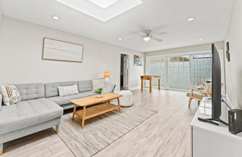 Peaceful Home Near Beach & Disneyland - Foto 31