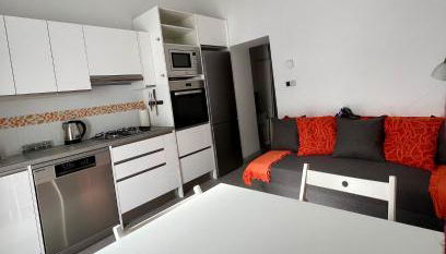 Rambla Retreats Apartment Naranja in a beautiful location with pool & hot tub - Foto 2, stove, dishwasher, pet friendly, minibar