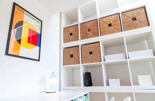 Pass the Keys 49 Byron Square Modern and Spacious 3 Bed Home with Free Parking - Foto 36