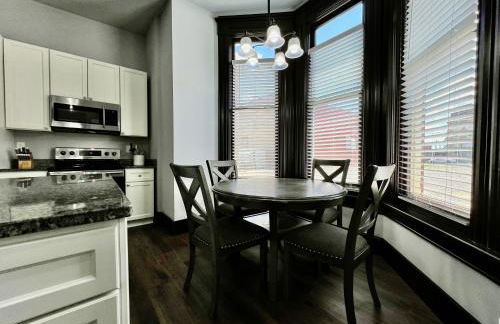 Newly Renovated Historic mansion ☆ 8 Bedrooms - Foto 54