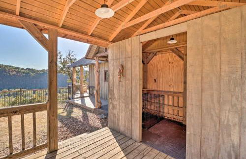 Mountain View Hideaway with Outdoor Fireplace! - Foto 30