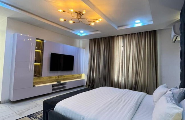 Lovely 3-bed With a Pool Next to Four Point - Foto 3