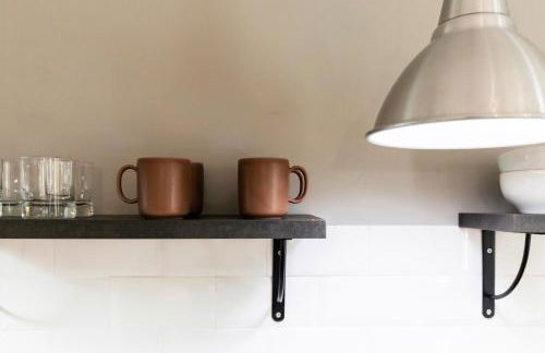 AkomodaT en apartamento luminoso junto al paseo de la ría - Foto 12