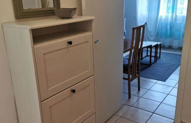 STUDIO 2 étoiles Rénové Proche des THERMES - Foto 18