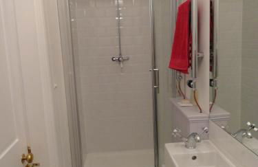 Peebles Cottage Apartment with River View and Bike Store - Foto 24