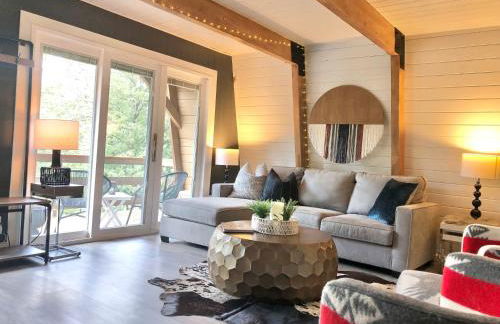 Maison Solange-Red Barn Farmhouse Style- Moonridge - Foto 14