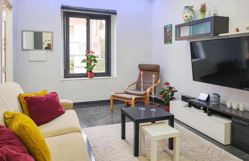 Amazing Home In Mitogio With Wifi - Foto 13