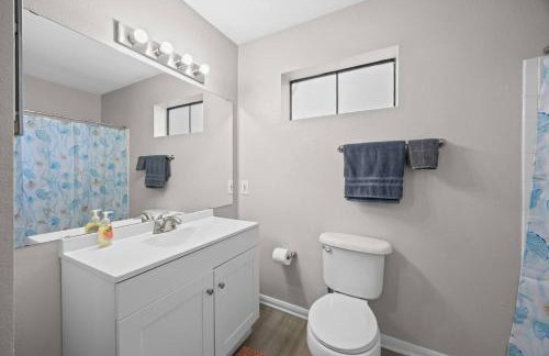 Prime Location, 2 mins to Airport, 5 mins to Dwntn - Foto 64