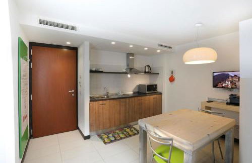 Lago & Monte Varese Apartments near Hospital and University - Foto 14