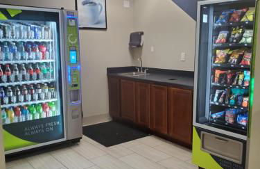 Sunkissed-Modern Oceanfront Condo Daytona Beach - Foto 24