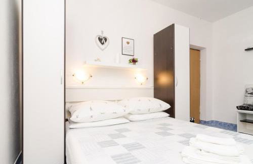 Apartments Vera - One-Bedroom Apartment with Terrace and Sea View Rea - Foto 6