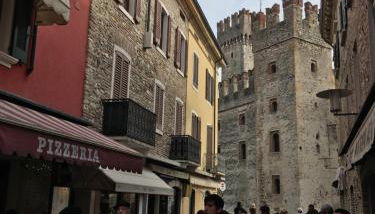 Aurora Sirmione Appartamenti - Foto 1