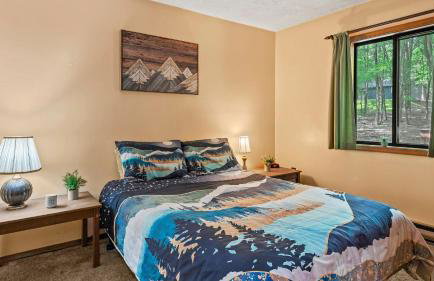 7mins to Skiing, Fire Pit, Game Table Lake Access Hygge Home by Avantstay - Photo 18